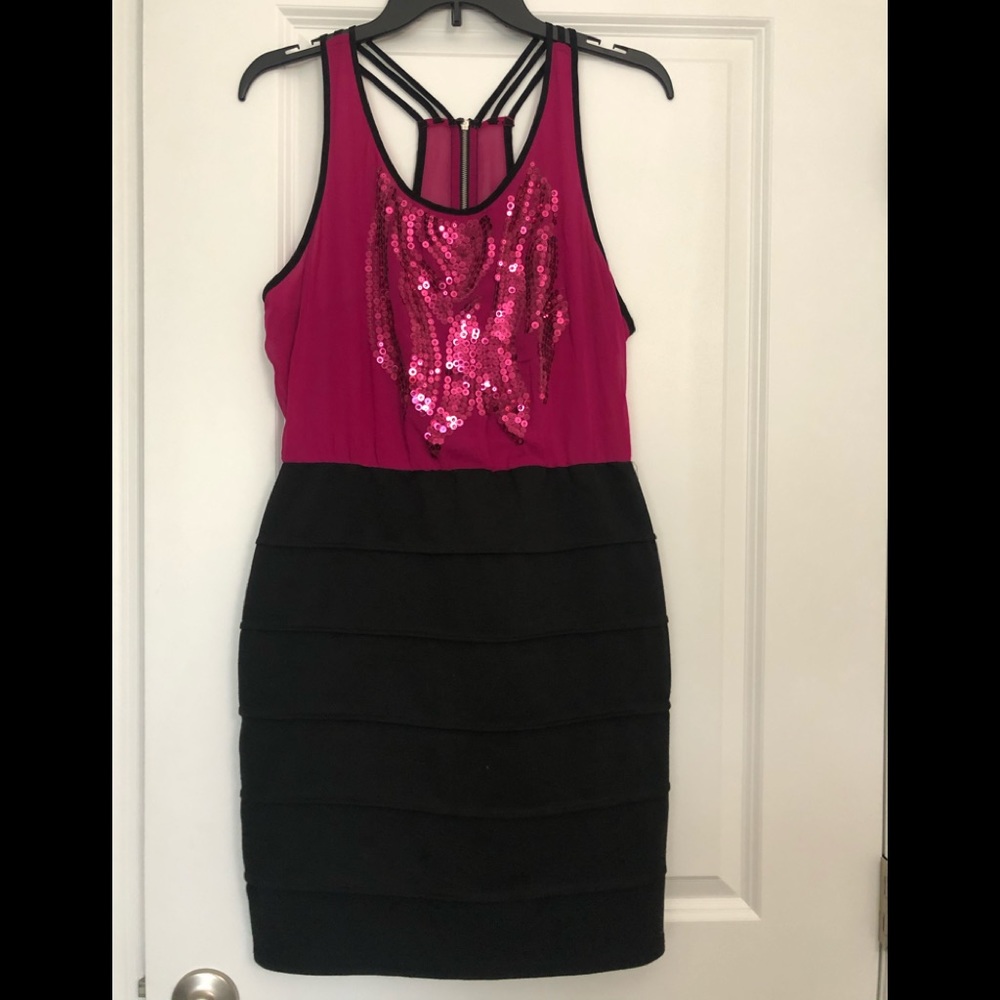 Fuschia/black dress